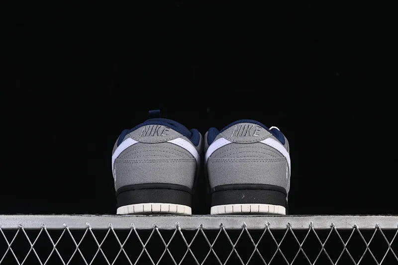 All categories Nk SB Dunk series Nk SB Dunk Low low-top sneakers Nike SB Dunk Low canvas splicing SB low-top casual sneakers DX6775-400